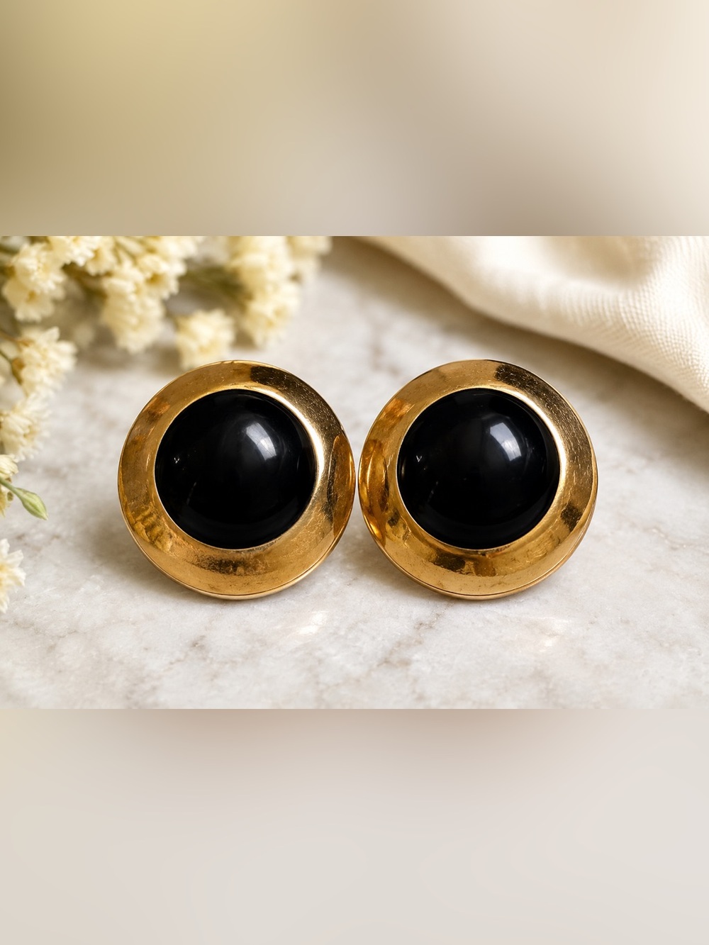 Vintage Signed MONET Black Cabochon Gold Tone Clip On Earrings